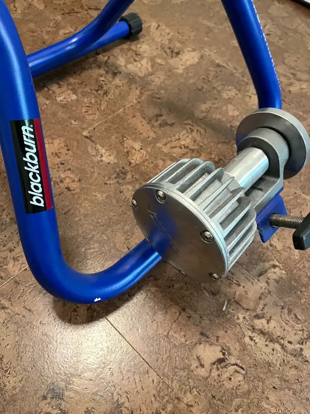 Indoor bike trainer 63284906889347121