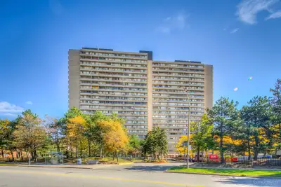Room for Rent in 3 Bedroom Condo. Don Mills/Eglinton. TTC at door! Close to all amenities. Wifi Incl...