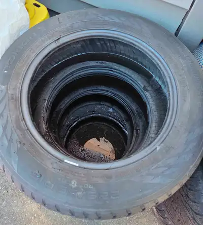 225/55/16 Date code: 5018 x4 tires Calls/text preferred