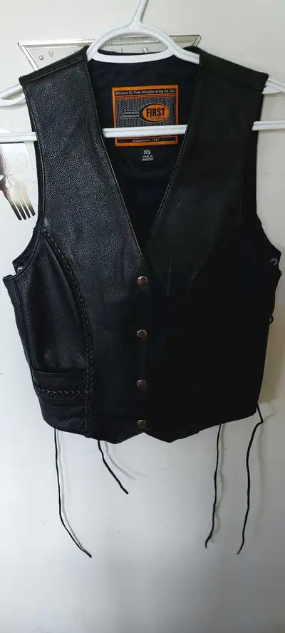 women's leather riding vests , View more