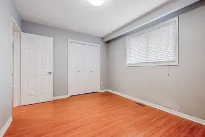 Address – Sills Road (Morningstar Dr & Airport Rd) Available: August 1st, 2026 Sharing - Males only...