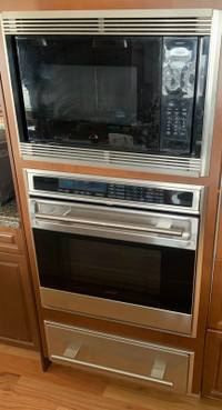 Wolf Appliances - Wall Oven, Microwave, and Warmer drawer