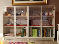 2 WHITE BOOKCASES WITH GLASS DOORS