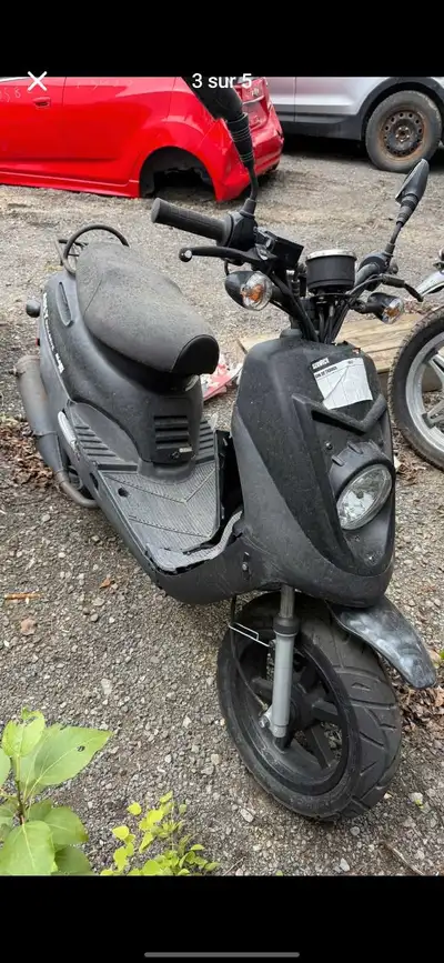 Front Caliper complet avec hose et levier 200$ Disque freins avant avec pads 75$ Fourche complete 20...