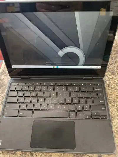 ChromeBook Lenovo 300e TouchScreen 11.6" w/USB-C charger, View more