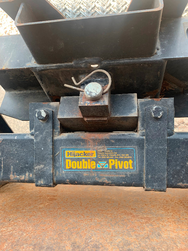 5th wheel trailer hitch( older style) RV & Camper Parts & Accessories Kamloops Kijiji