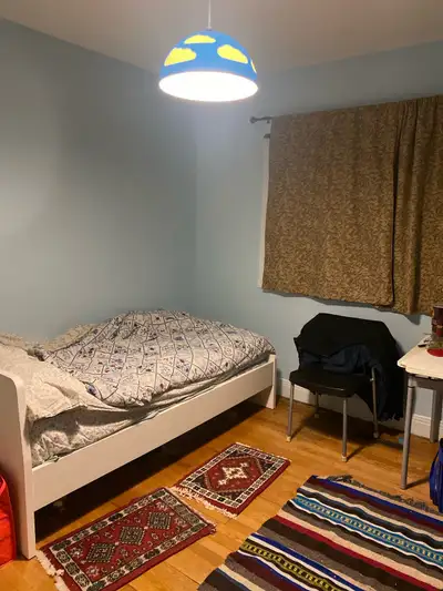 room for rent
