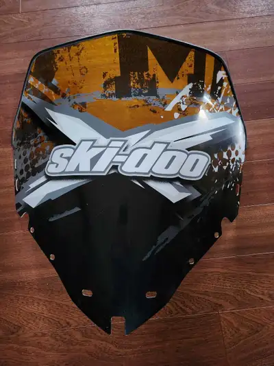 Skidoo windshields. Fit 2003 to 2012 models.