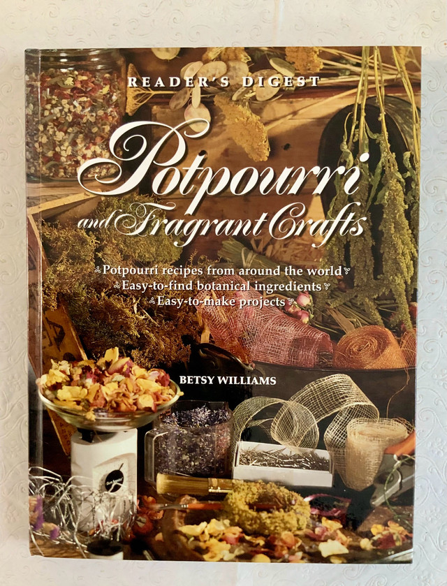 Potpourri and Fragrant Crafts new hardback book in Textbooks in Kitchener / Waterloo