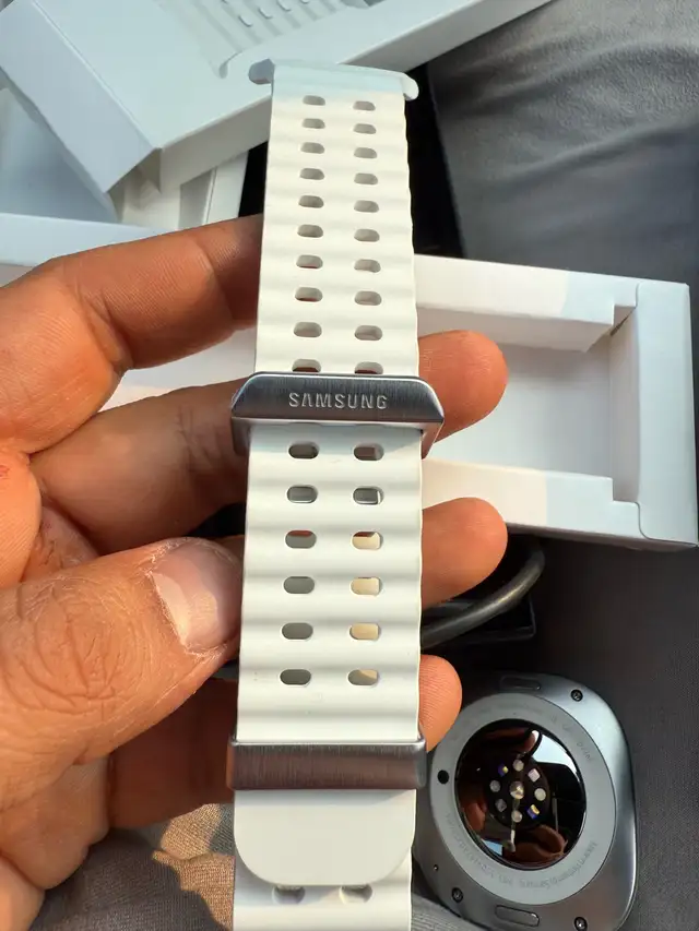 Samsung watch ultra 47 mmcellular (Ite) +gps brand new condition62863268860547124