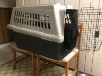 Dog Kennel/Dog Crate