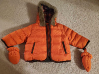 0-3 months jacket with detachable mittens