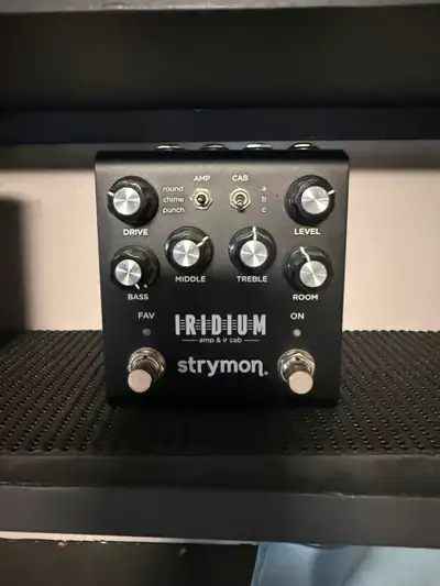 Comes with box Scammers need not bother!