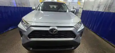 I'm selling this strong and clean rav 4 , readi for this summer , if you looking for strong suv for...