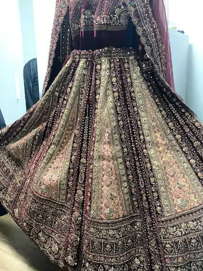 • Brand new, Never worn!!! • In perfect condition! • Rare to find a dress this lovely for such an in...
