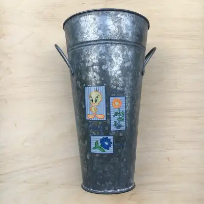 Produit officiel Warner Brothers Environ 14 po de hauteur De Boucherville