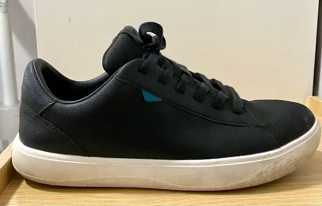 Vessi Soho Men’s Waterproof Sneakers - Size 9 in Men's Shoes in Calgary - Image 3