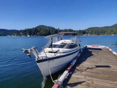 We have a 26 foot MacGregor sailboat on Lasqueti island that we are looking to sell! Asking 27k The...