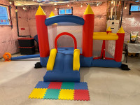 Toddler bouncy castle with ball pit 