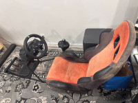 Racing Simulator - Logitech G920 with shifter / RX7 adjust seat 