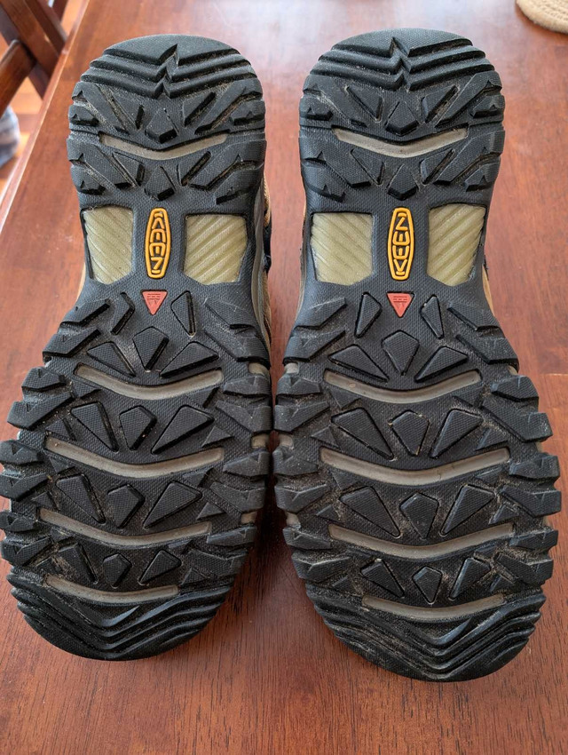 Keen Bellows Flex Waterproof Men's Hiking Shoes Size 13 in Fishing, Camping & Outdoors in Bedford - Image 2