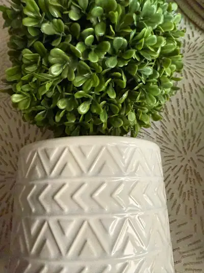 Artificial Plants and Decorative Pots Brand new, View more