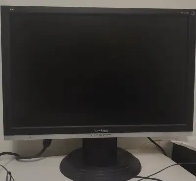 22 inch LCD computer monitor with built-in stand. Includes power cable and VGA cable Brand: ViewSoni...