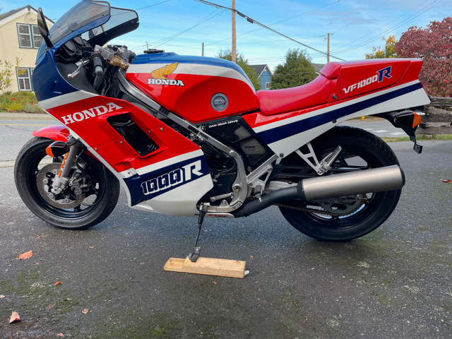 1986 HONDA VF1000R in Sport Touring in Victoria
