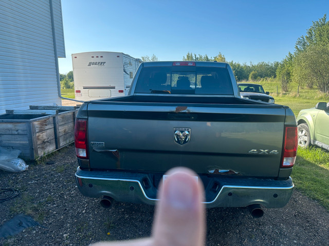 2009 Dodge Ram 1500 Laramie Edition in Cars & Trucks in Strathcona County - Image 4