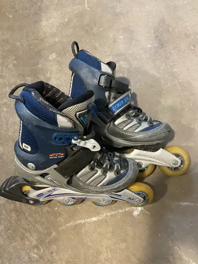 Roller skates, View more