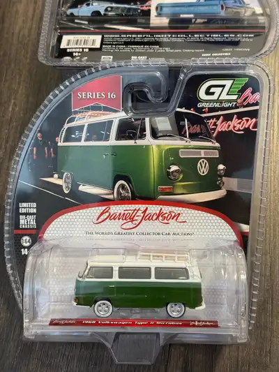 1/64 Greenlight Barrett Jackson 1968 Volkswagen Microbus, View more