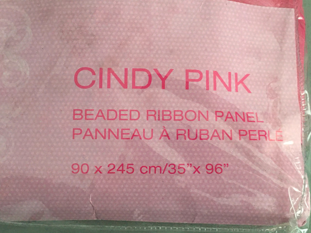 Panneau à Ruban Perlé - Cindy Pink Beaded Ribbon Panel Curtain dans Habillage de fenêtres  à Ville de Montréal - Image 2