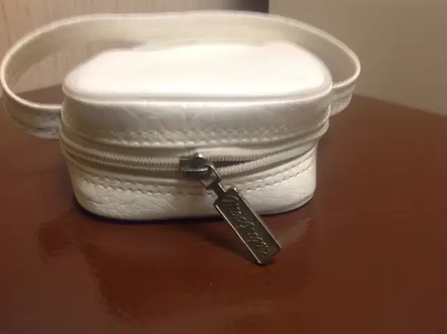 Étui, sac MacGregor in Other in Rimouski / Bas-St-Laurent - Image 4