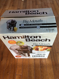 NEW Hamilton Beach Big Mouth juicer - 67608C