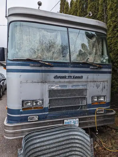 I'm selling a vintage 1988 Royale Coach RV, a real classic. Has a Chevy 454 that turns over well but...