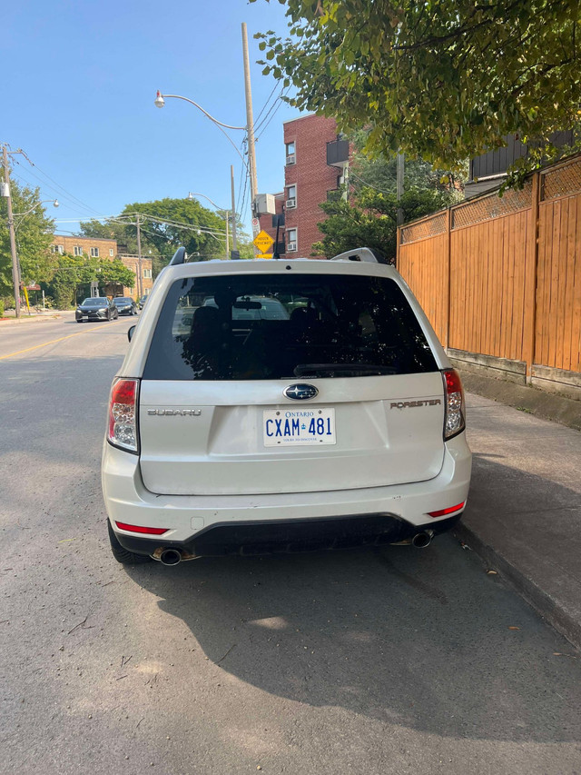 2010 Subaru Forester 5dr Wgn Auto 2.5X in Cars & Trucks in City of Toronto - Image 4