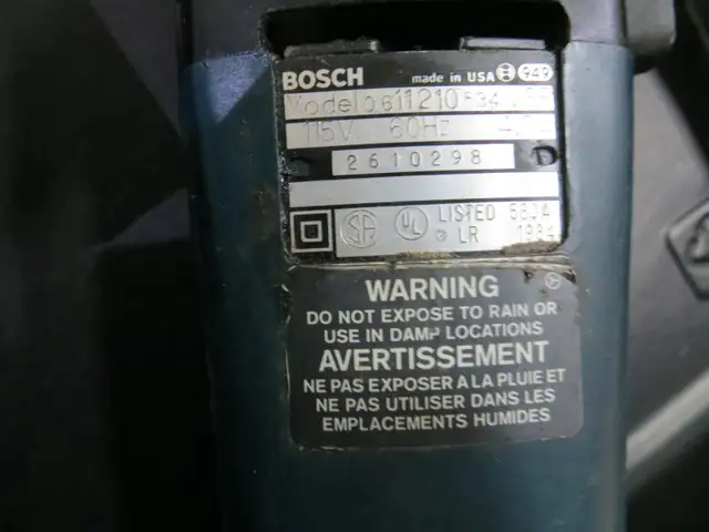 Bosch hammer drill VSR 11210 Bulldog with sds carbide bits in Power Tools in Windsor Region - Image 4