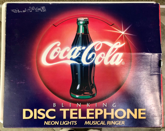 1995 Coca Cola Disc Phone in Arts & Collectibles in Lethbridge - Image 2