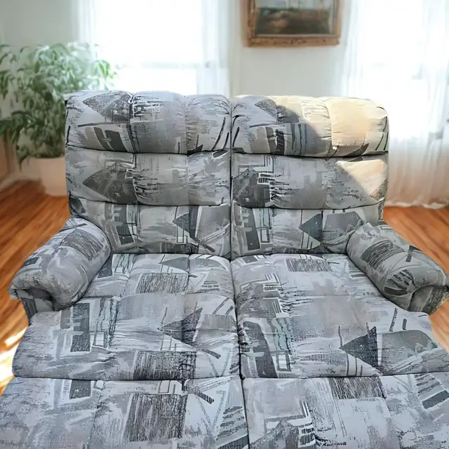 Electric Reclining Loveseat – $250 Delivered & Set Up!62863265243267121