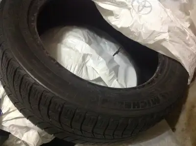 4x Michelin X Ice 215-55-R17 (2x 8/32, 2x 6/32) $150 2x Toyo Observe G3 Ice 225-45-R18 (8/32) $60 SO...