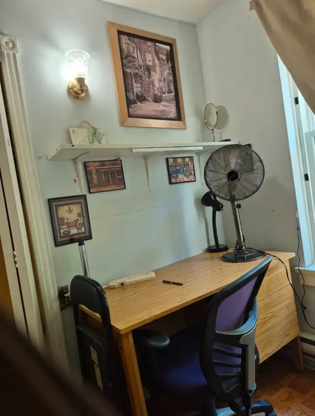 PRIVATE ROOM IN A GREAT AREA NEXT TO PUBLIC TRANSIT ALL INCLUDED63782601673473123