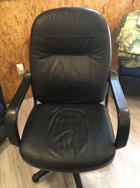 Genuine leather office chair