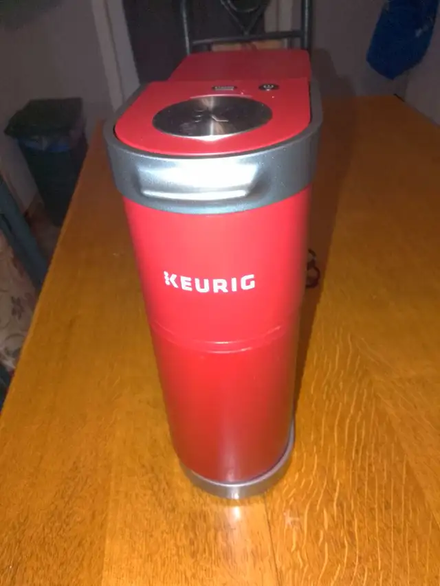 Keurig Mini in Coffee Makers in Cornwall - Image 5