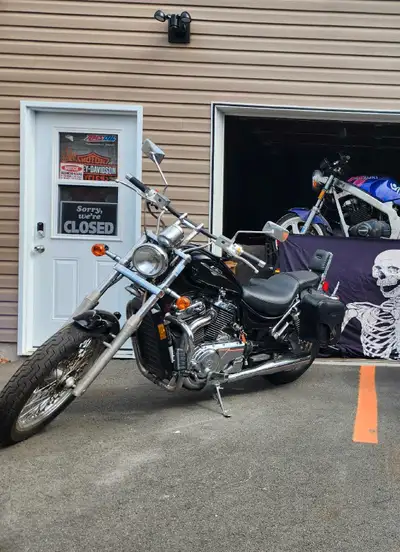 The Suzuki Boulevard S50 is known for its lightweight and agile handling, combined with a mid-size V...