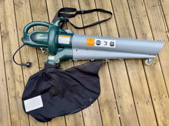 Electric Blower/Vac with Bag in Lawnmowers & Leaf Blowers in Kitchener / Waterloo - Image 7