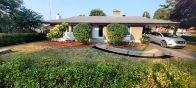 À louer – Bungalow 3 chambres – Salaberry-de-Valleyfield – 2 270$/mois Superbe maison de type bungal...