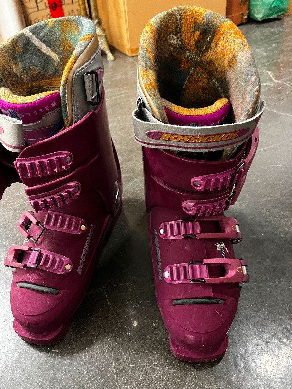 New Women’s Rossignol Ski Boots in Ski in Ottawa - Image 2