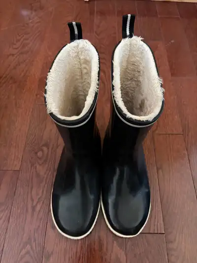 Women’s boots, View more