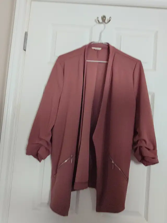 Womens blazers in Women's - Tops & Outerwear in Edmonton - Image 2