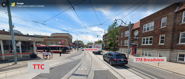 Bright 1-Bdrm Apt Across Broadview Station - Parking, Laundry in Long Term Rentals in City of Toronto